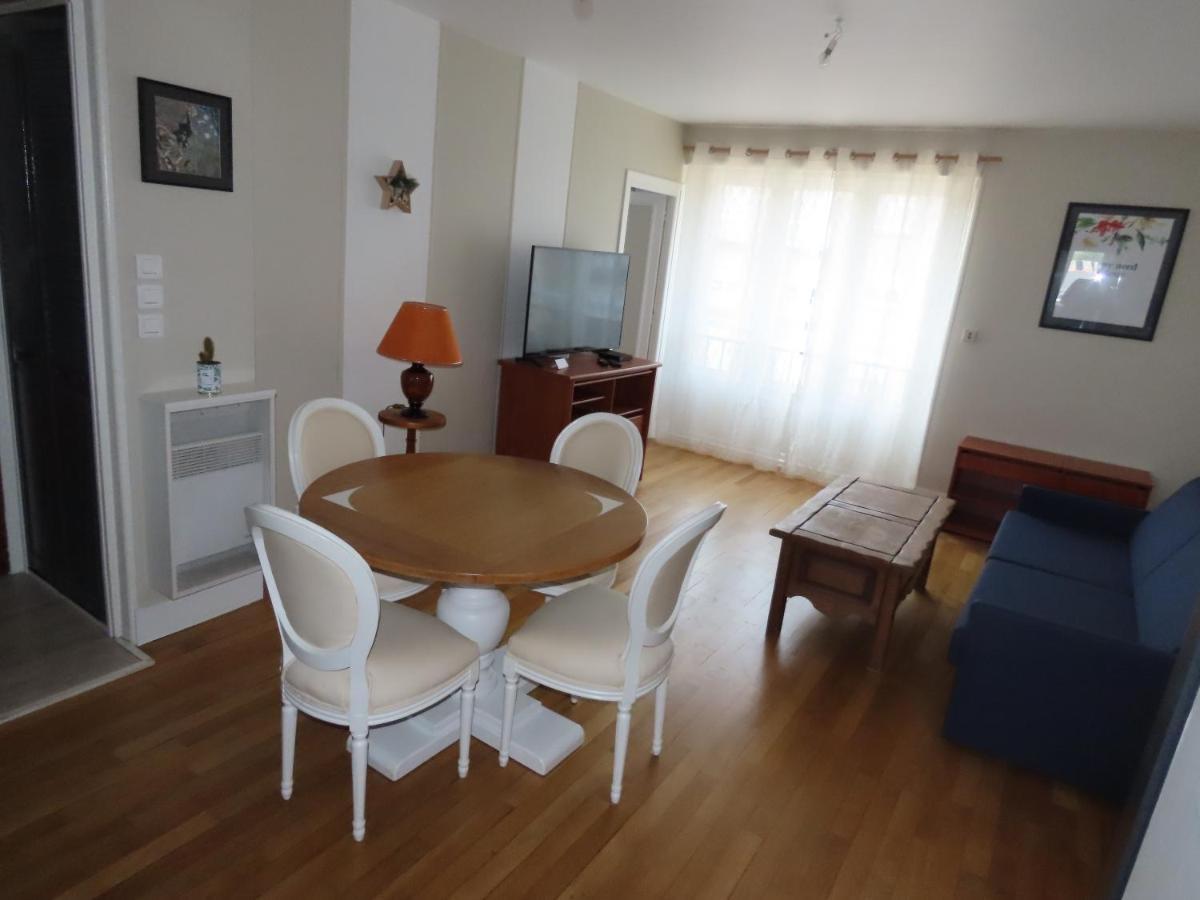 La Halte Fougeraise Apartment Fougeres Ngoại thất bức ảnh